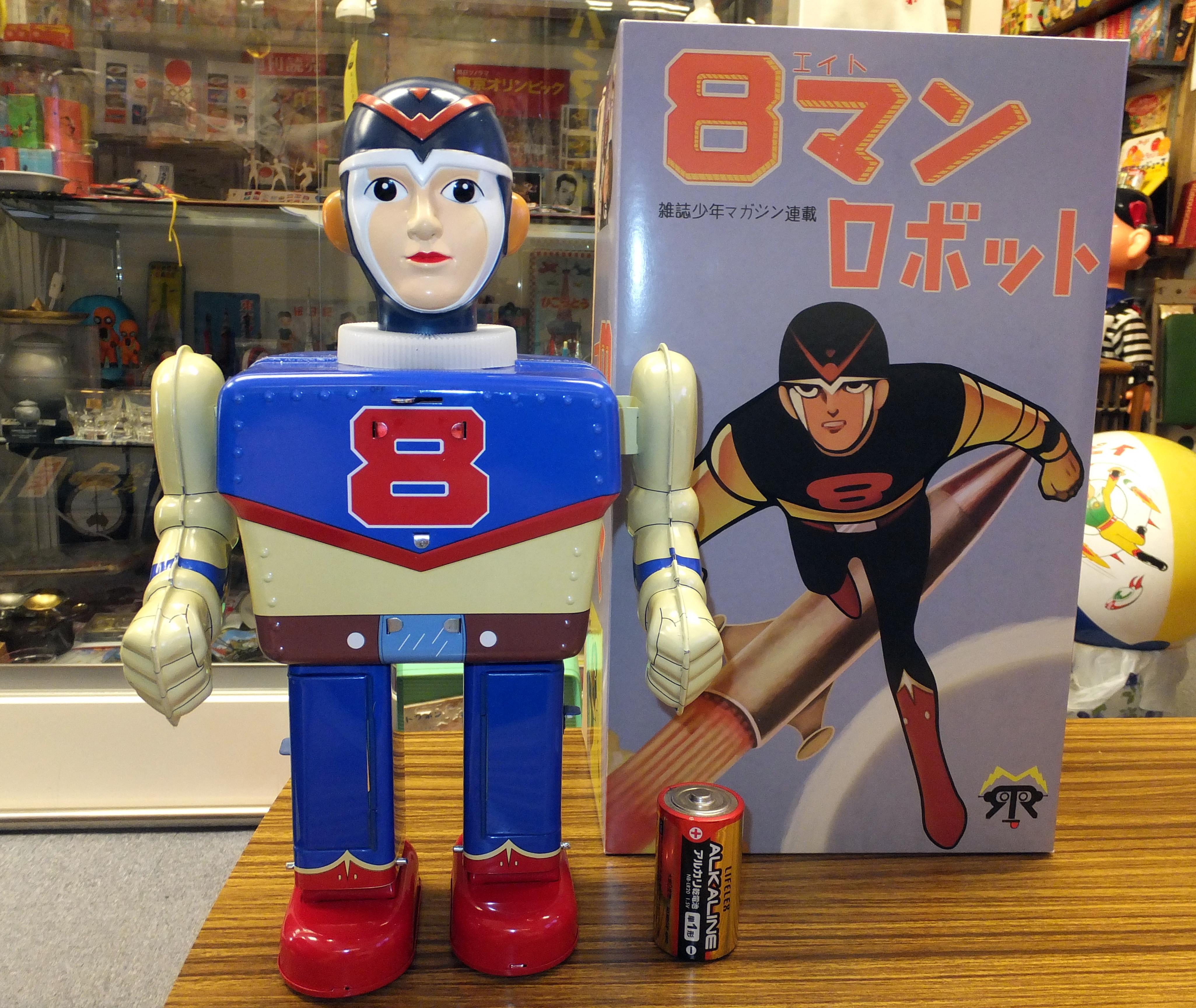 ブリキのエイトマンのロボット - ギャラリー タイムズ・スクエア 